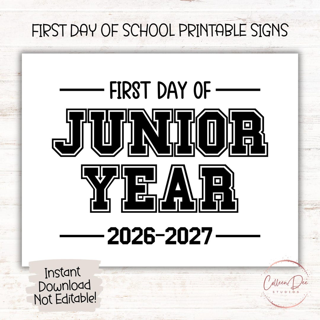 Jr Clothes Sign JUNIOR YEAR 2026-2027 SIGN | 1st Day Eleventh Grade Sign | Start School ...