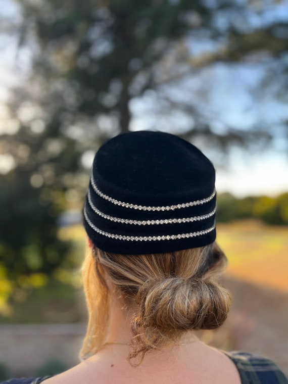 Gorgeous velvet and diamanté hat - image 2