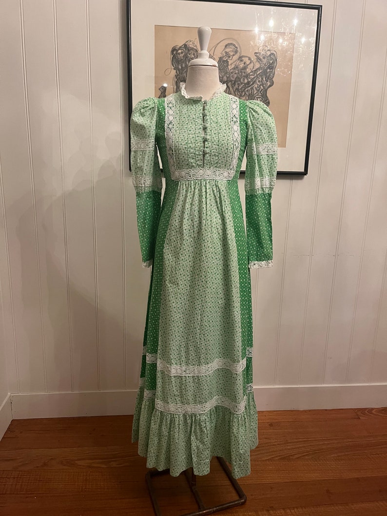 HANDMADE 70S COTTON SMOCK PRAIRIE DRESS