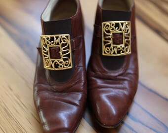 Vintage Leather 1970s Brown Leather Loafers with Gold Buckle | Baroque Shoes | Slip on Shoes |  Made in Italy | Low Heels EU37