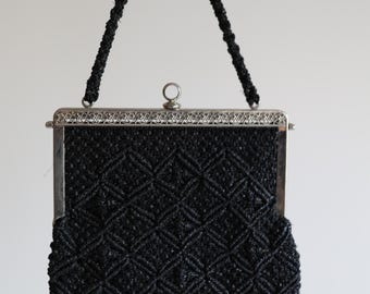 Bolso de noche vintage de crochet negro de los años 60 con cierre de filigrana plateado / Hecho a mano / Evento de etiqueta / Boda