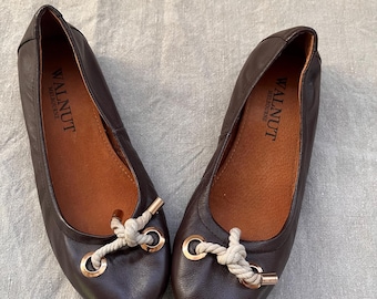 Baleriny projektanta z Melbourne w kolorze orzecha włoskiego, rozmiar 37