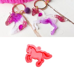 Horse Epoxy Resin Silicone Mold - Create Equestrian-Themed Keychains Gifts for Horse Lovers  (Equine Enthusiast)