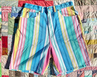 31”W Vintage 90’s/00’s Candy Striped Shorts