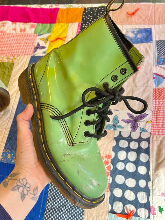 Vintage 90’s Dr Marten Green Combat Boots Women’s 7.5 Gem
