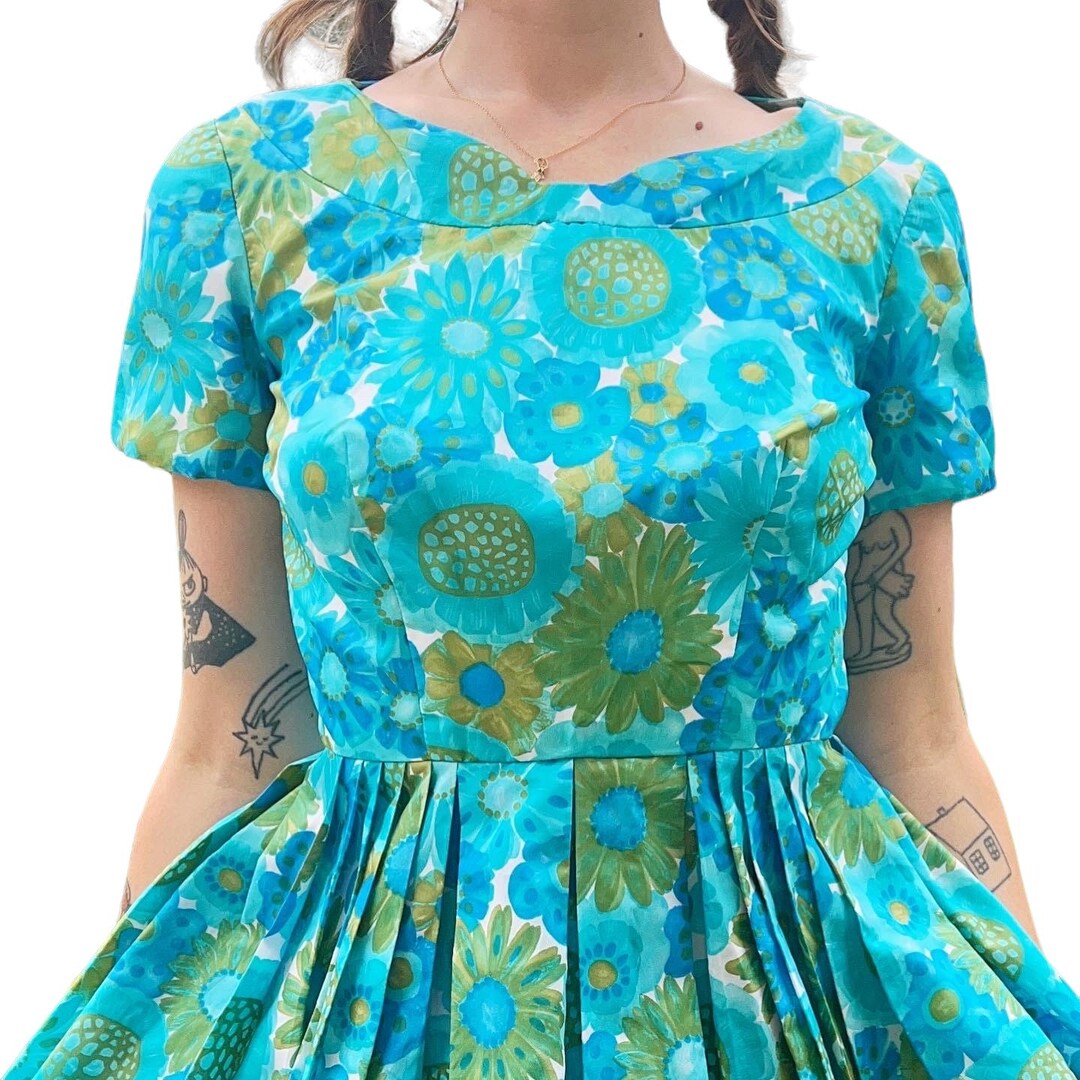 Vintage Green and Blue Floral Dress Size Small main image 0