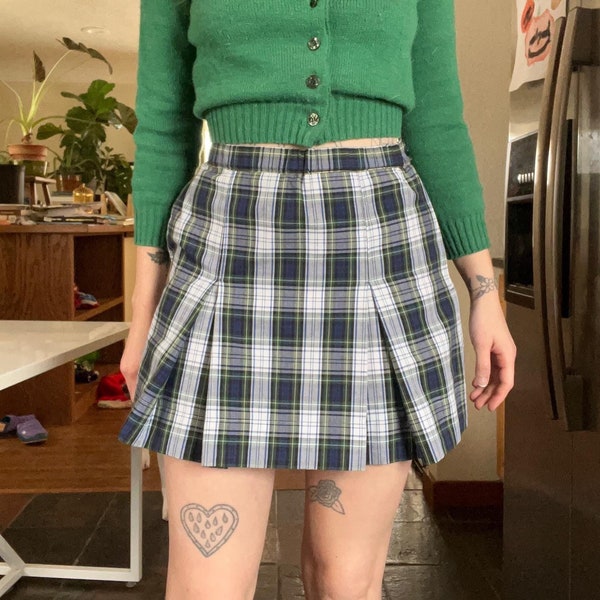 Vintage Y2K Plaid Pleated Mini Skirt Adult Small