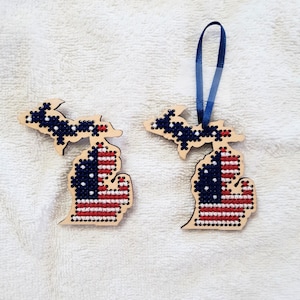 Michigan Cross Stitch Magnet / Michigan Cross Stitch Ornament