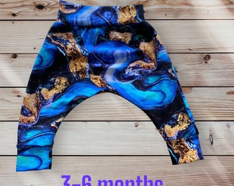 3-6 months blue gold glitter, Baby And Toddler, Cloth Bum Fit, Harem Fit, Jersey Stretch, Baby Outfit, Photoshoot Outfit