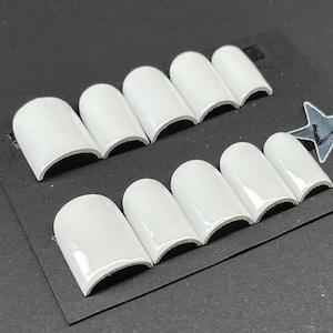 Solid white press ons| handmade press on nails| press on nails| complete nail kit |