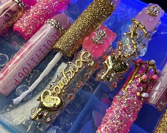 Bolo de aniversário do zodíaco (unhas de vela que você pode acender no fogo) Unhas postiças | unhas compridas | unhas de baile de aniversário | unhas de dinheiro | unhas feitas à mão |