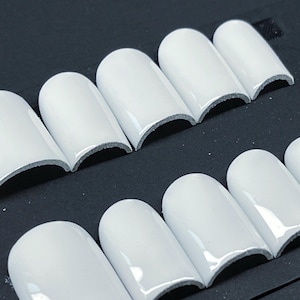 Solid white glow in the dark press ons| handmade press on nails| press on nails| complete nail kit |