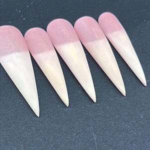 Hyper realistic White French press on nails|classic French tip glue on nails|hyperrealistic nails|natural nails|custom handmade nails