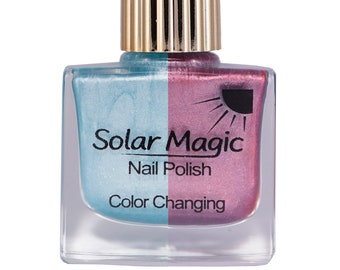 Oou-Oou-Blue to Magical Magenta Color Change Nail Polish