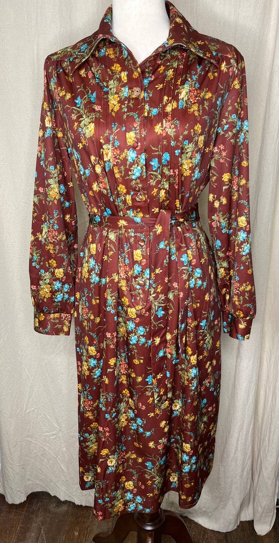 Vintage 1970s Autumnal Fall Floral Academia Cottag