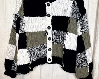 Anthropologie POL Grün Schwarz Patchwork Soft Squishy Oversized Cardigan mit Kapuze L