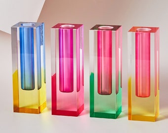 Acrylic Pillar Bud Vases, Ombré Rainbow clear vases, Colorful Art Home Decor vase