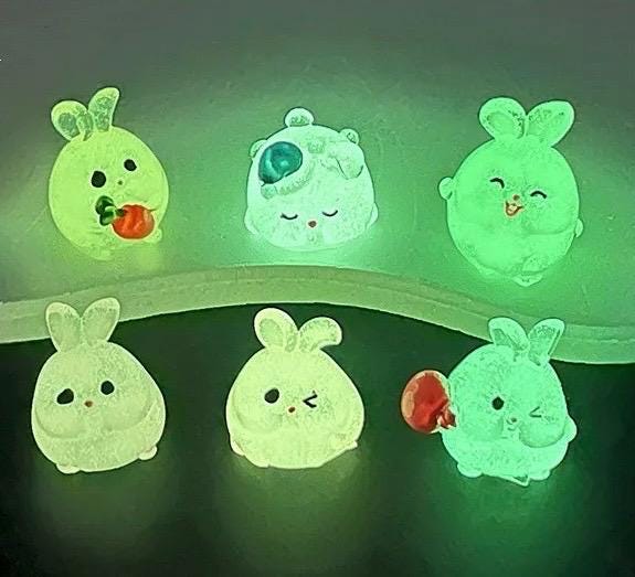 Mixed Glow in Dark Cute Neon Rabbit Charm Resin Resin Fluorescent ...