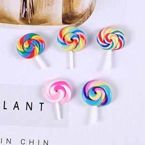 Cute Resin Lollipops Dollhouse Party Decor Colorful Candy Miniatures Lollipops For Children Gifts For Doll House Decorations