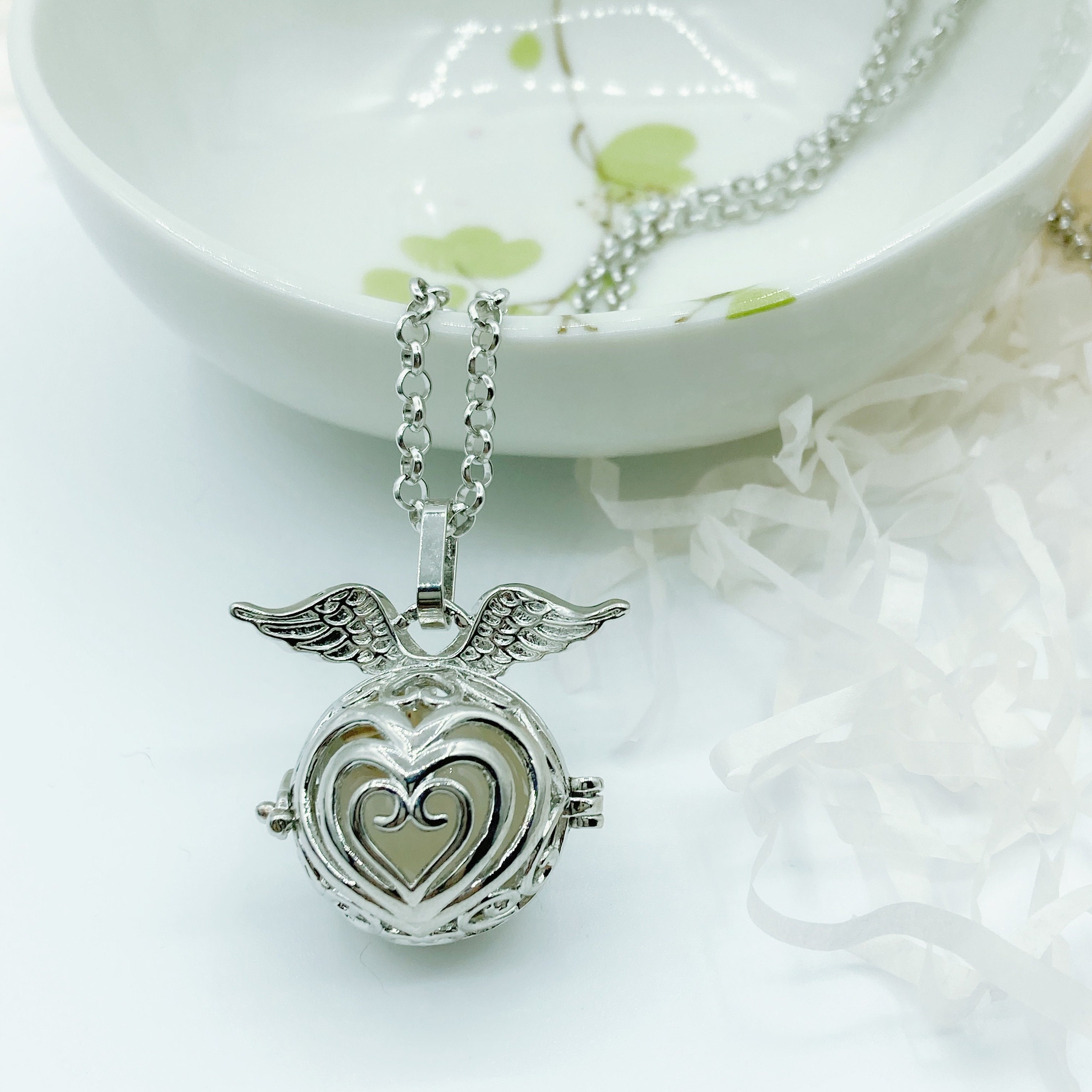 Milky Treasures Crown Necklace DIY Breastmilk Jewelry Making Kit | 18mm 925  Sterling Silver Pendant | Breastfeeding Keepsake | New Mom Gifts | Baby