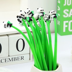 Bolígrafos de Gel con animales Panda divertidos y bonitos para escribir, bolígrafo de firma suave, suministros escolares y de oficina, papelería de regalo (aleatorio), 1 ud.
