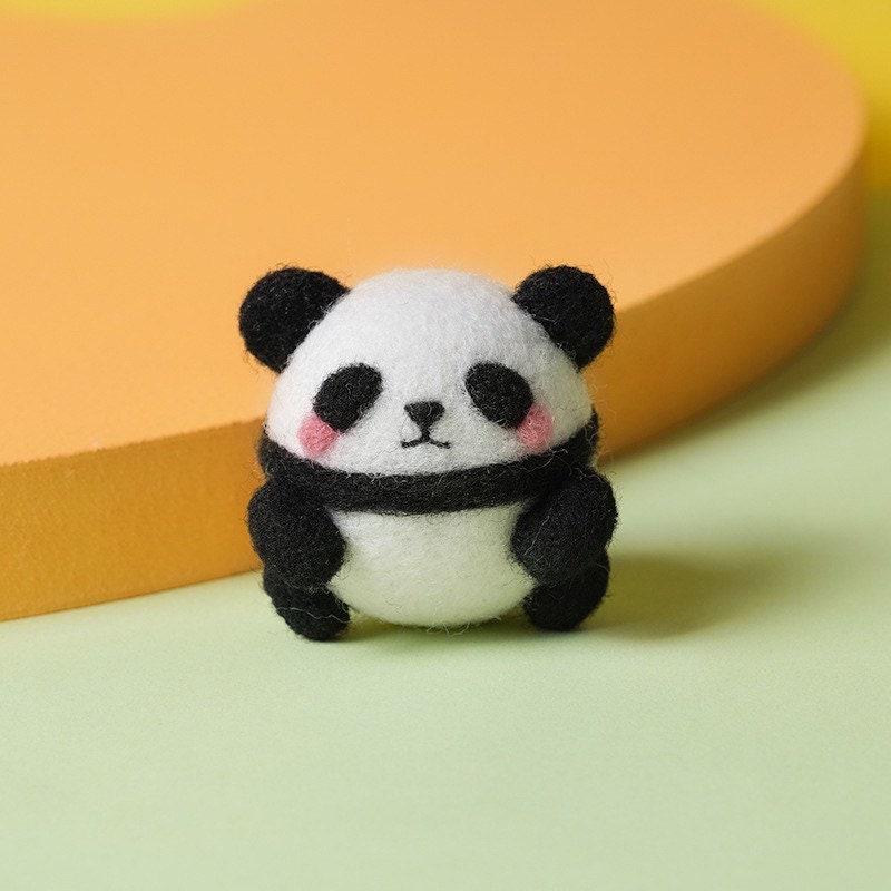 Needle Felting Kit, 2Pcs Felting Kit with Basic Felt Tools, Felting Kits  for Beginners Adult, Panda DIY Wool Needle Felting Supplies for Felting