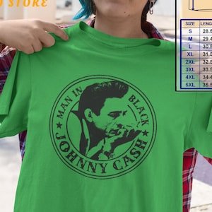 Johnny Cash Vintage Shirt, The Man in Black, Gift for her, for him, Holiday, Xmas, Christmas, Unisex, Tee, T shirt, Crew Sweatshirt, Hoodie