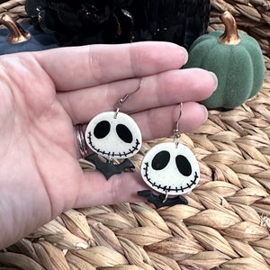 Skull earrings