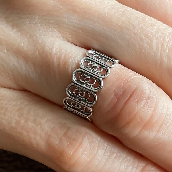 925 Sterling Silver Filigree Art Women Band Ring, Super Light Handcrafted Everyday Ring, Perfect Gift Option for Her