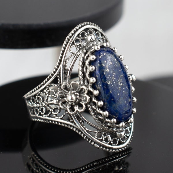 Lapis Lazuli Gemstone Women Cocktail Oval Ring, Handcrafted Solid Silver Filigree Art Rose Quartz, Labradorite Statement Ring, Size 5 - 12.5