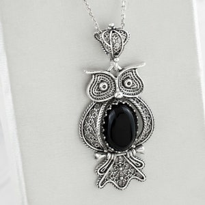 925 Sterling Silver Filigree Art Owl Design Black Onyx Women Pendant Necklace, 18&quot;+2&quot; Silver Chain Option, Gift Boxed