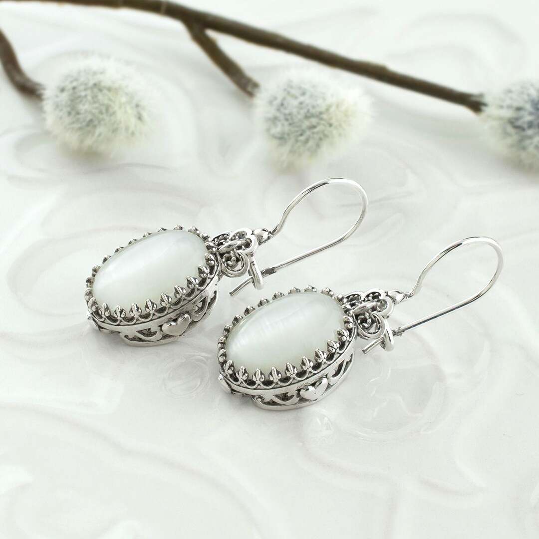 Boucles D'oreilles Argent Massif – Demi Ovales – Nacre Bicolore – Occasion