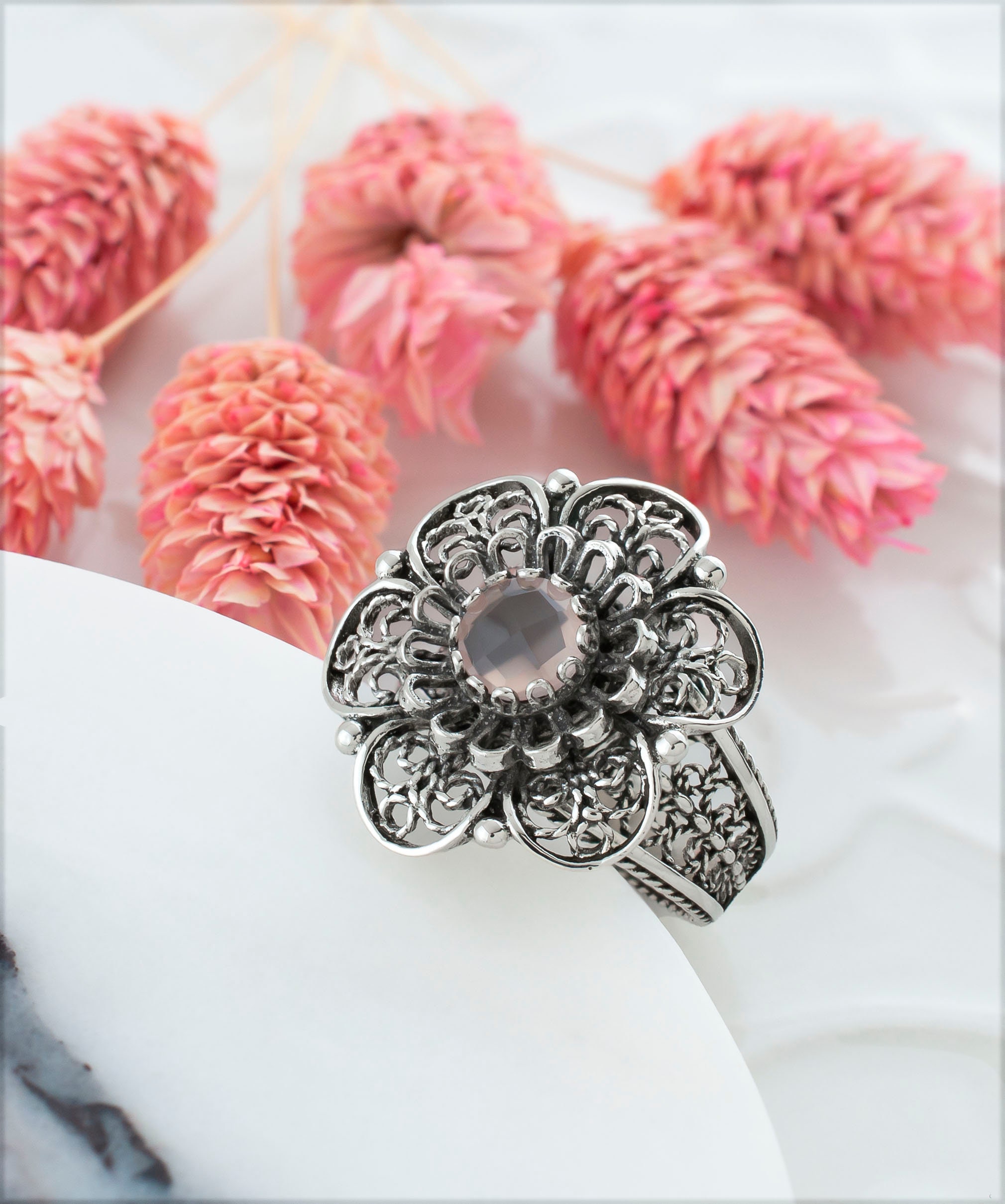 オジュール プレナイト&ペトロトルマリン　flower carving ring Double Flower Ring with Pear and Round Diamonds – Zydo US