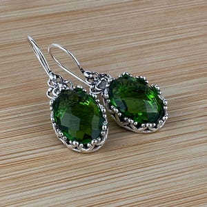 Alexandriet edelsteen sterlingzilver handgemaakte filigraankunst vrouwen ovale oorbellen, amethist, blauwe topaas, citrien, robijnrode kroonoorbellen Peridoot