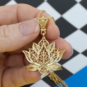 14k Solid Gold Filigree Art Women Lotus Flower Pendant