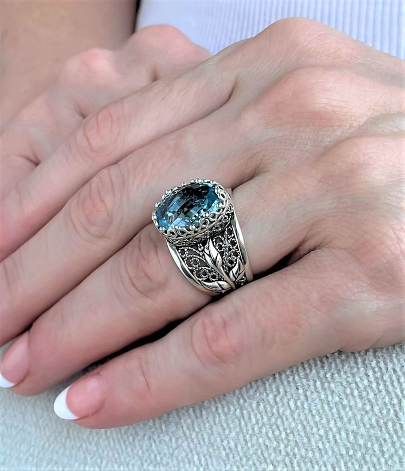 925 Sterling Silver Women Cocktail Ring With Blue Topaz Gemstone ...