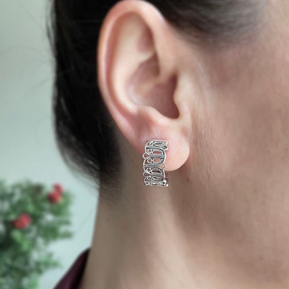 Elegant 925 Sterling Silver Tulip Design Woman Hugie C Hoop Stud Earrings Handcrafted Filigree Art Woman Silver Stud Earrings Etsy