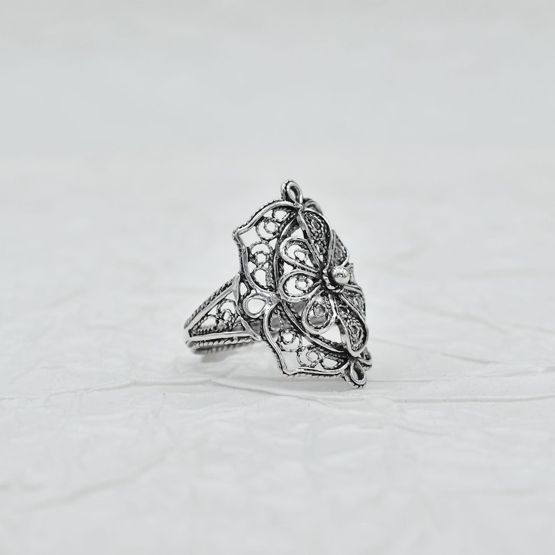 Sterling Silver Women Flower Bold Ring, Artisan Made Handcrafted Lace Embroidery Filigree Art Bold Ring image 5