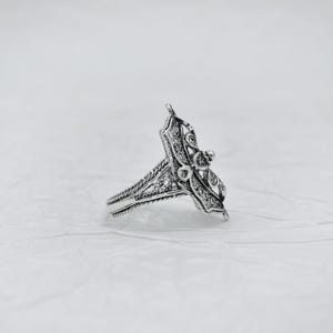 Sterling Silver Women Flower Bold Ring, Artisan Made Handcrafted Lace Embroidery Filigree Art Bold Ring image 6