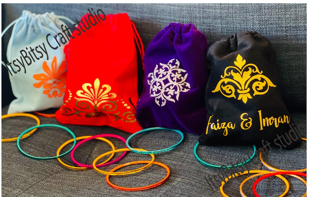 Personalized Velvet Wedding Favor Pouches: Desi Mehndi Nikkah Gift - Etsy