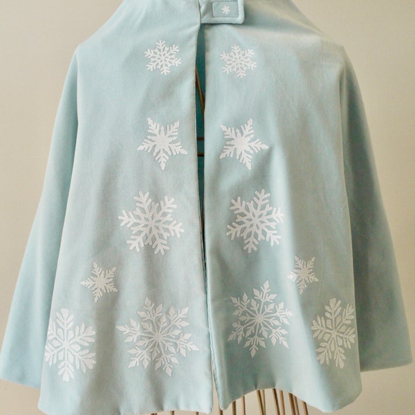 The Snowflake Cape, children’s fancy dress, role play, Frozen dress up, imaginary play, children’s gift, Elsa cloak, ice queen, Christmas