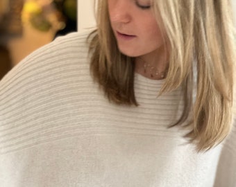 Soft relaxed jumper in cream and grey