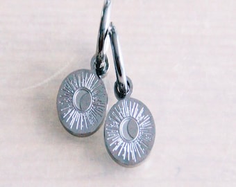 Kleine hoepels met gouden muntoorbellen, zilveren oorbellen, knuffeloorbellen