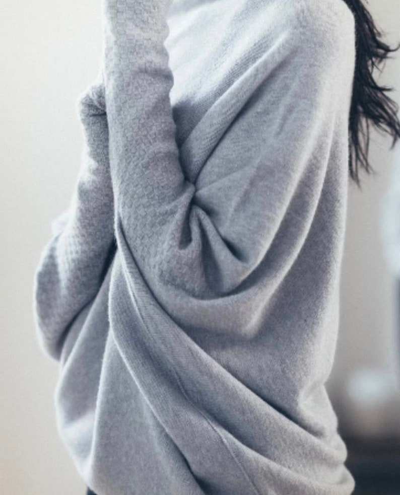 Asymmetric Grey jumper Grey