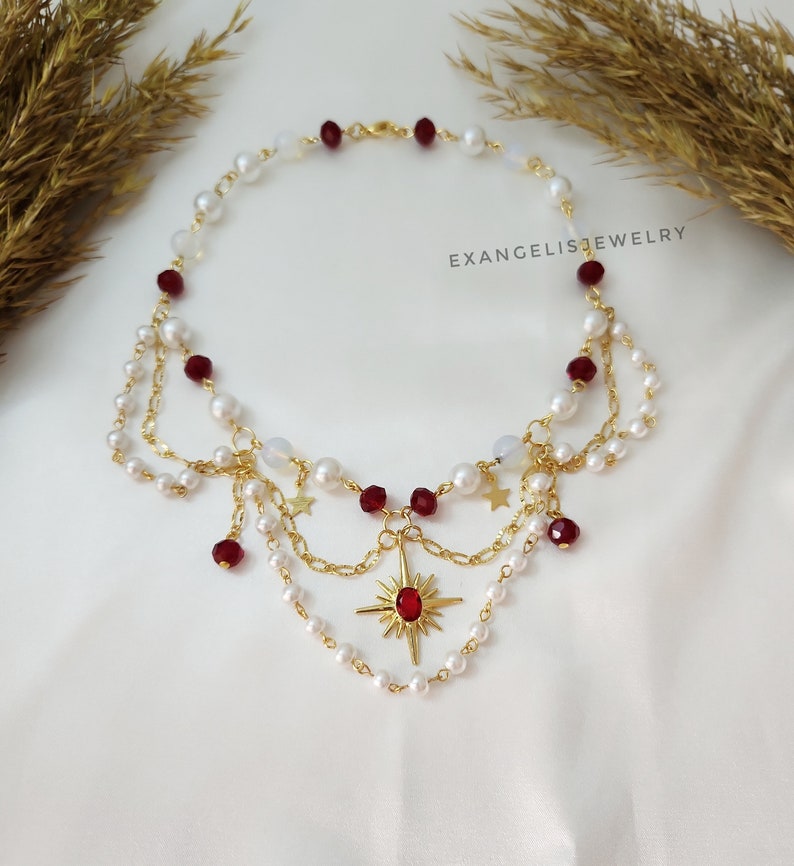 Red & White Beaded Fairycore Necklace with Gold Plated Sirius Star Charm, Grunge Fairycore Necklace, Handmade Jewelry, Cottagecore Necklace zdjęcie 3