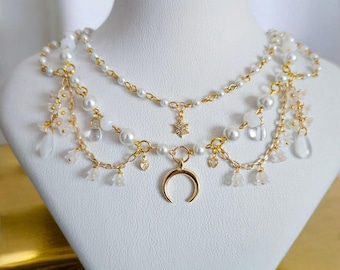 Handgemachte Gold Halbmond Perlenkette: Royalcore Fairycore Schmuck