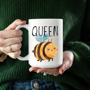 God Save The Queen Bee Gift Honeybee Women Beekeeper Gifts Coffee Mug