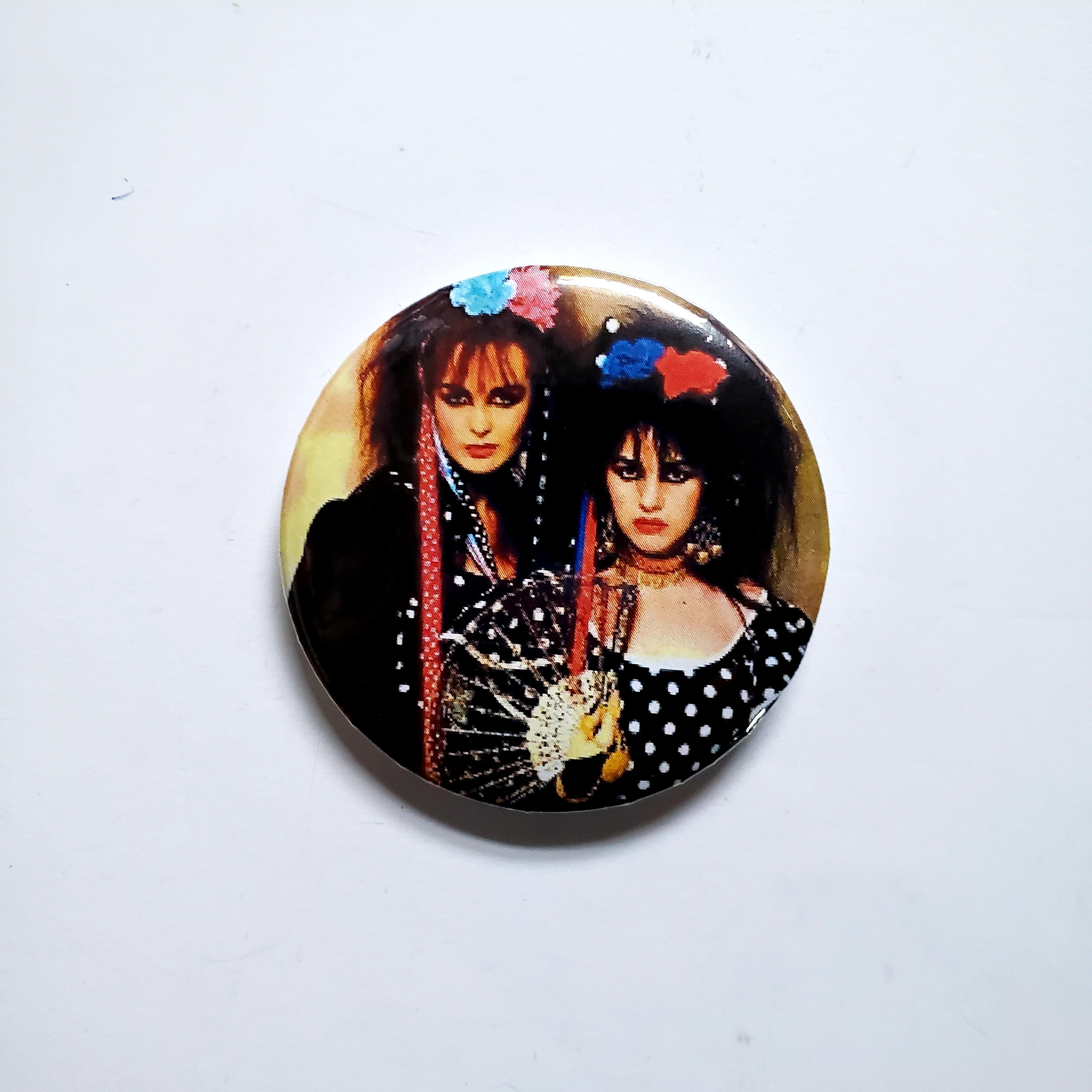 Strawberry Switchblade Large 2.25