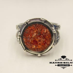 Handgemaakte ring met koraalsteeninleg: 925 sterling zilveren boho-sieraden afbeelding 3