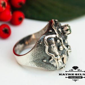 Handmade Sterling Silver Emerald Ring: Gold Leaf Design image 5